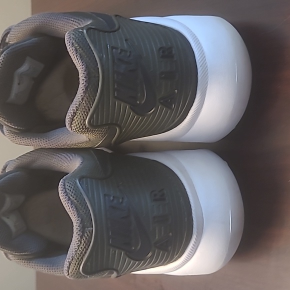 Nike air max oketo olive green - Picture 5 of 6